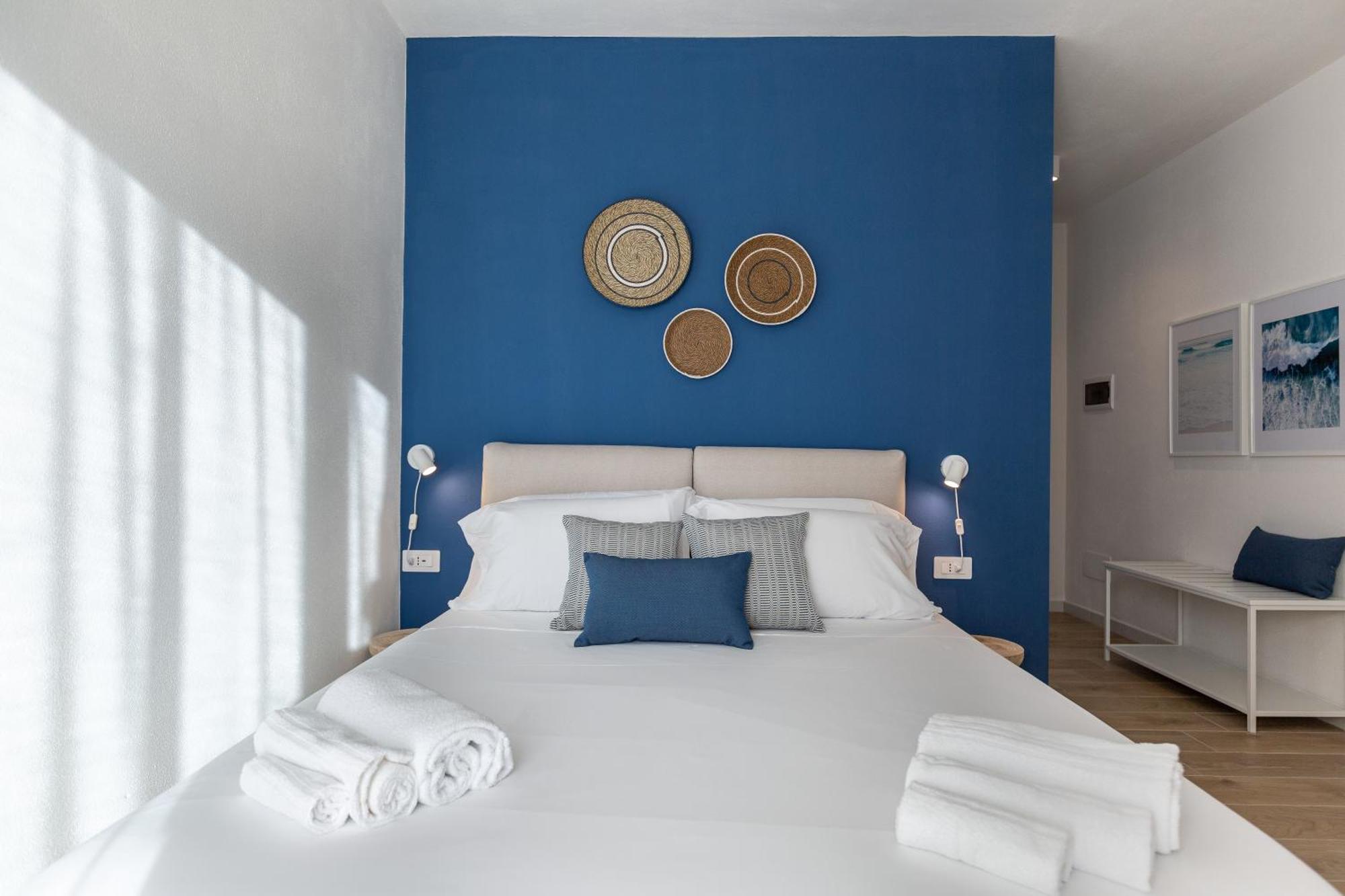 Delphis Pula Rooms Luaran gambar