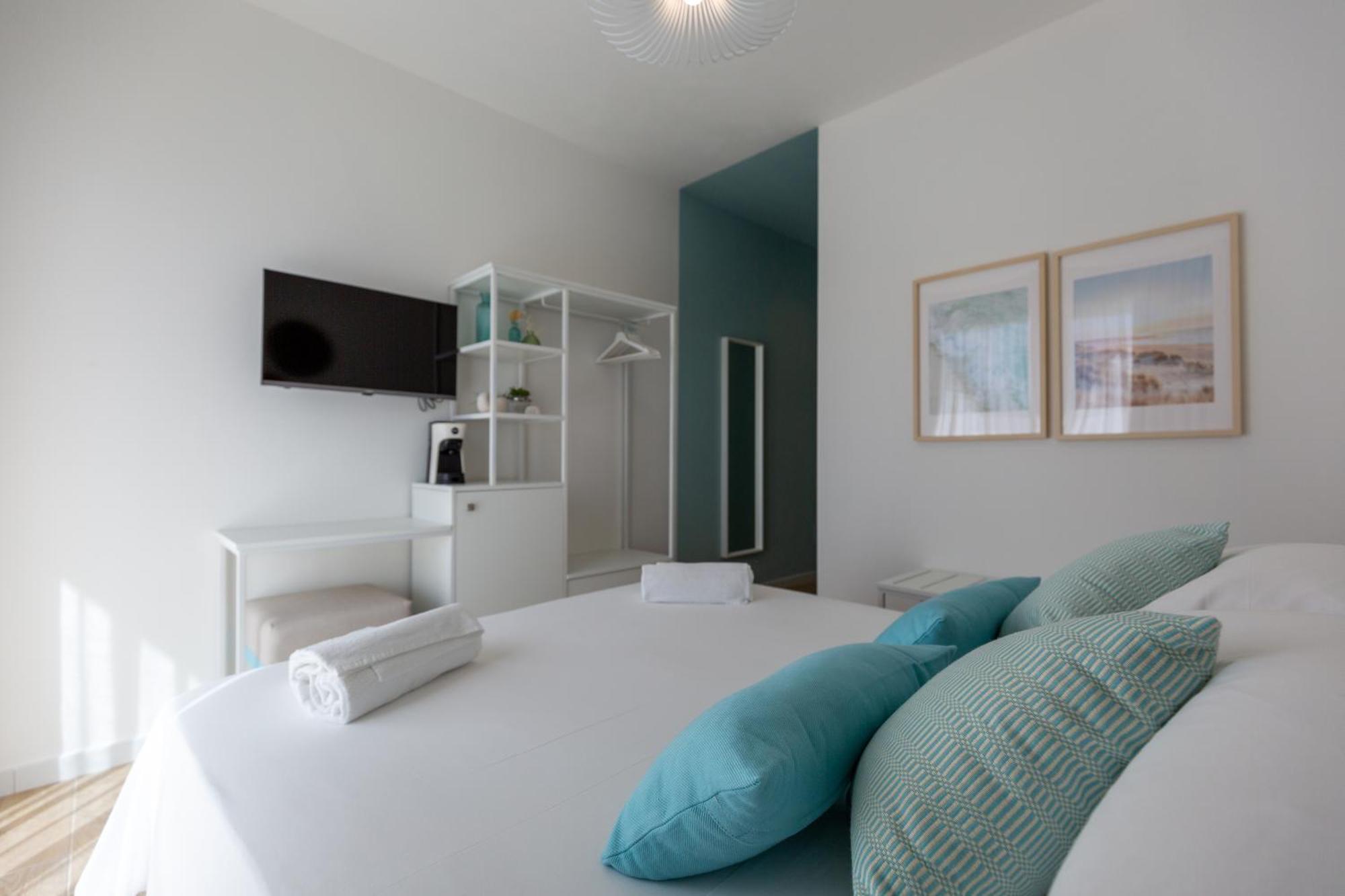 Delphis Pula Rooms Luaran gambar